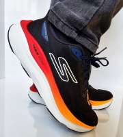 کفش مردانه اسکچرز هندزفری رانینگ Skechers Slip-Ins MaxRun 221000-BKMT 